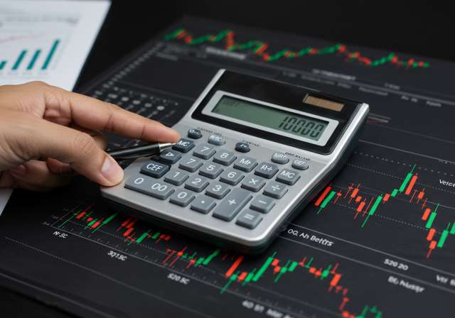 Top Renewable Energy Stocks for a Greener 2025 Portfolio 2 Unlock the power of fixed annuities in t img1 11